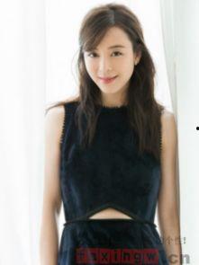 张静初照片大全图片,光影流转，美丽永恒