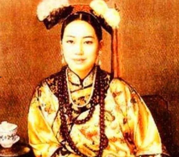 慈禧年轻时候的照片,慈禧年轻时的绝世容颜