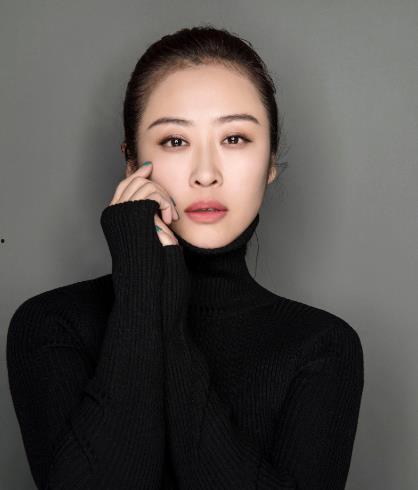 演员卢婕个人资料,影视新星，才华横溢的演技派女神